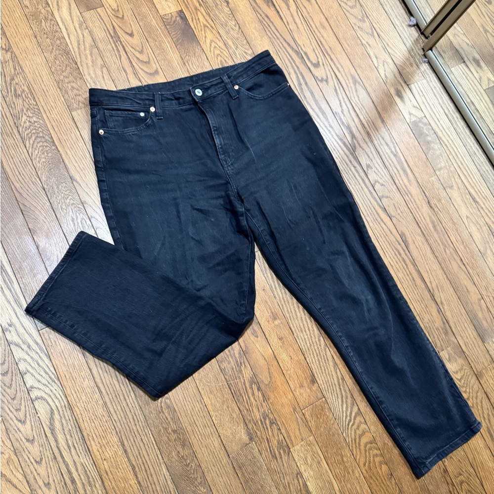 Black Straight Jeans with Classic Design